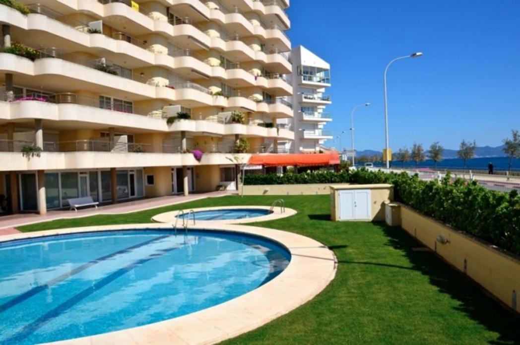 Phenicia 16 Pk Apartment L' Escala Екстериор снимка